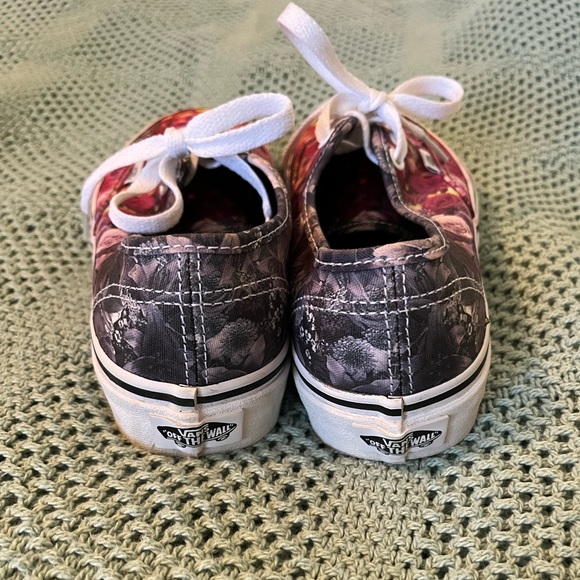 Floral Vans - Picture 3 of 6